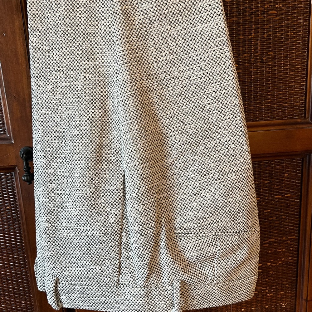 NWT Ann Taylor "The Ankle" Pant - Size 6
